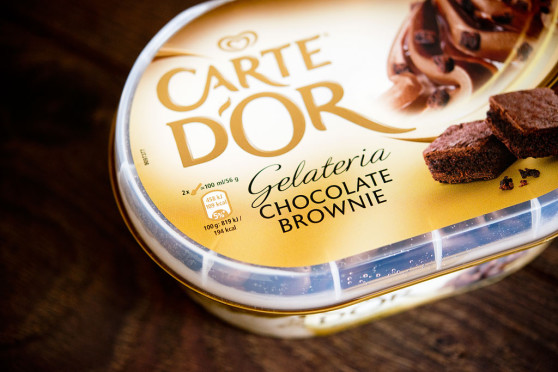 Deser lodowy z Carte d'Or Chocolate Brownie (1)