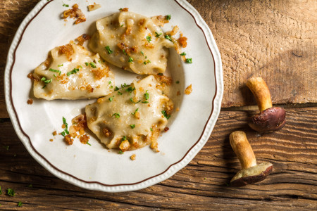 Pierogi z wieprzowiną i grzybami