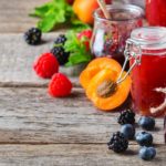 Jak wykorzystać w kuchni przetwory z owoców?